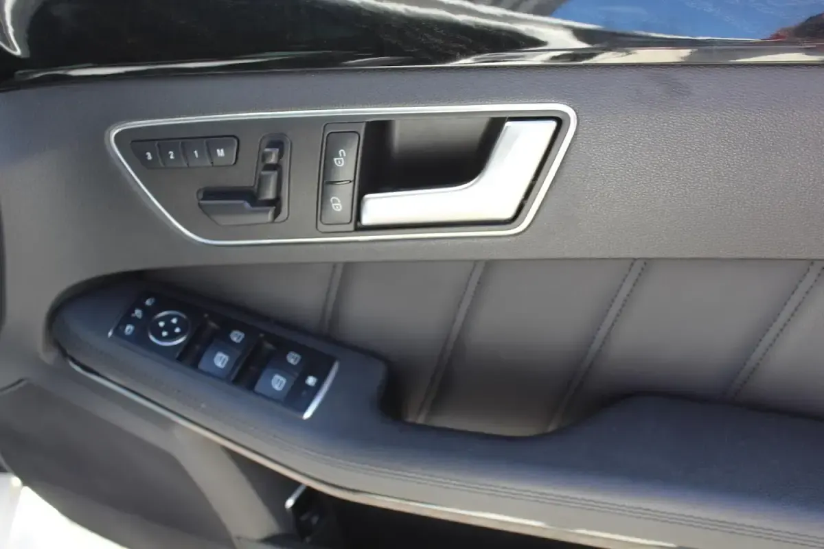 Used Mercedes E63 AMG AMG 615 HP (452 kW) 2013 White Sedan