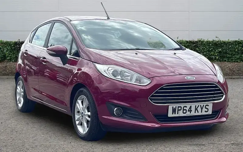 Usado Ford Fiesta Zetec 101 HP (74 kW) 2017 Citadino