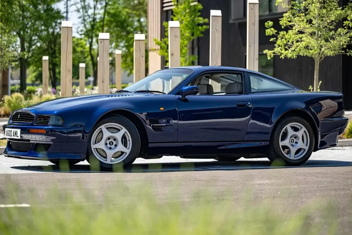Used Aston Martin Virage 1996 Blue Sedan