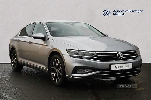Used VW Passat SEL 150 HP (110 kW) 2020 Silver Sedan