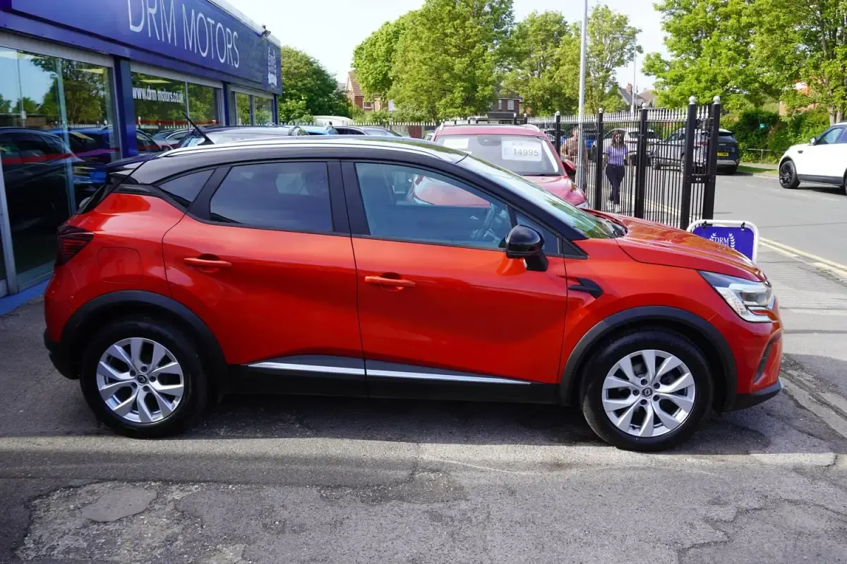 Używany Renault Captur Iconic 2020 Czerwony SUV