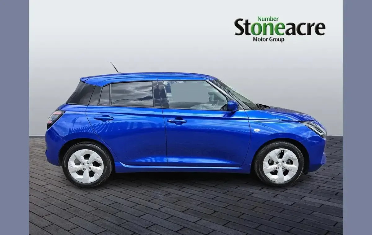 Used Suzuki Swift 82 HP (60 kW) 2024 Blue Hatchback