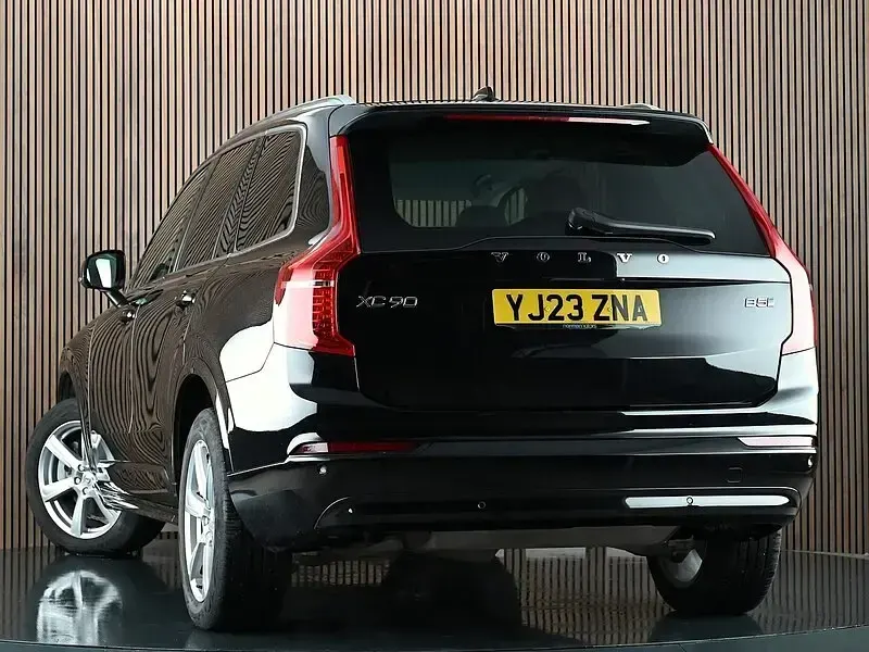 Used Volvo XC90 Core 2023 Black SUV