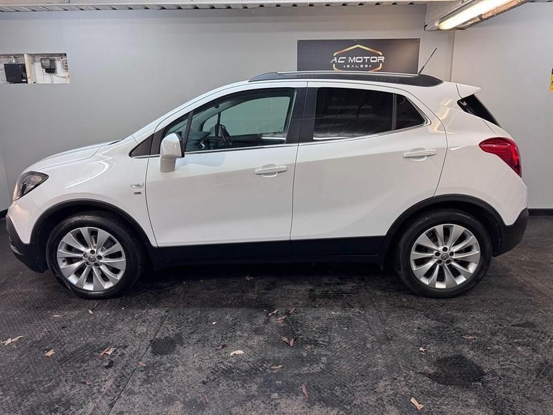 Used Vauxhall Mokka 2015 White SUV