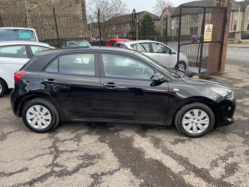 Used Kia Rio 83 HP (61 kW) 2018 Black Hatchback