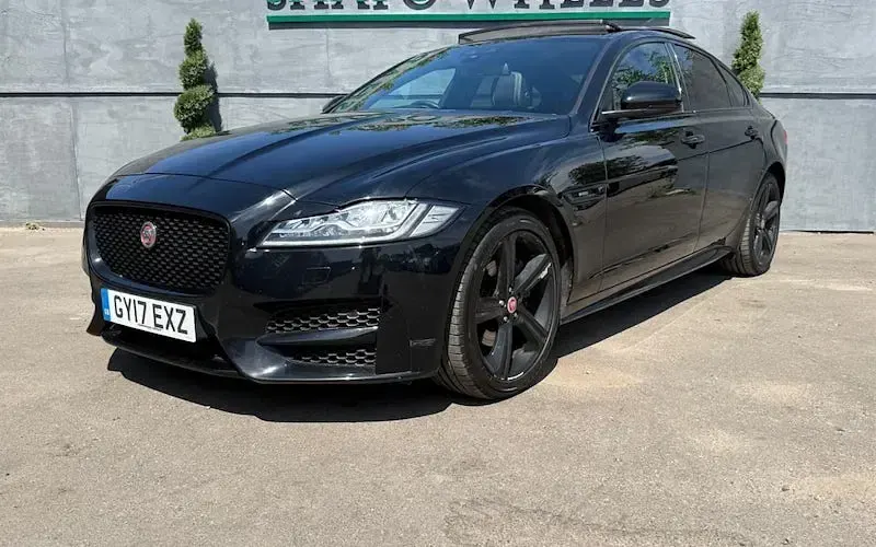 Used Jaguar XF R-Sport 179 HP (131 kW) 2020 Sedan