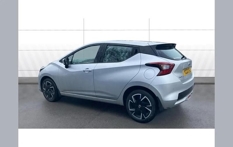 Used Nissan Micra Acenta 92 HP (67 kW) 2022 Silver Hatchback