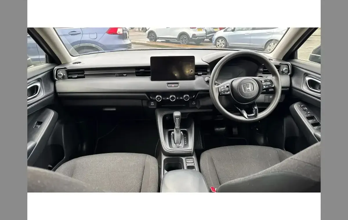 Second-hand Honda HR-V Elegance 131 CP (96 kW) 2023 Negru SUV