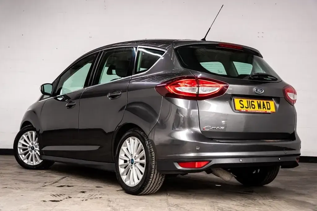 Second-hand Ford C-MAX Titanium 120 CP (88 kW) 2016 Gri Monovolum