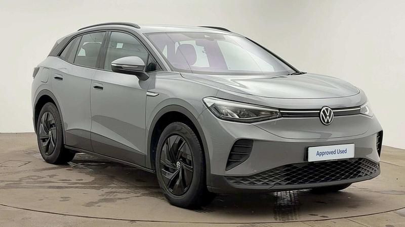 Moonstone grey Used 2022 VW ID.4 Pure SUV | £18,290 (Fair price) - Image 1/4