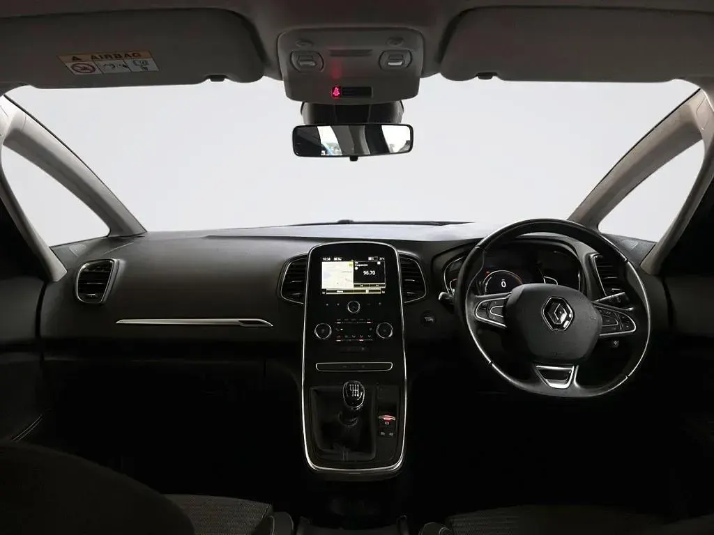 Used Renault Grand Scénic IV Iconic 140 HP (102 kW) 2019 Blue MPV
