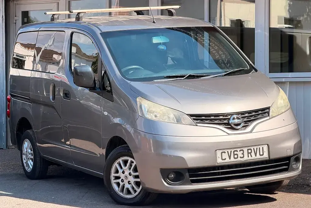 Used Nissan NV200 Acenta 89 HP (65 kW) 2014 Brown MPV