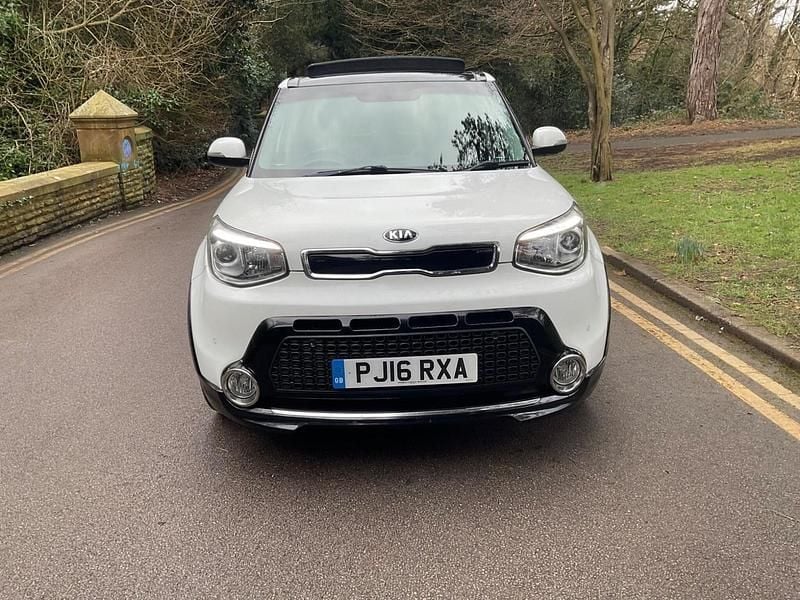 Used Kia Soul 134 HP (98 kW) 2016 White SUV