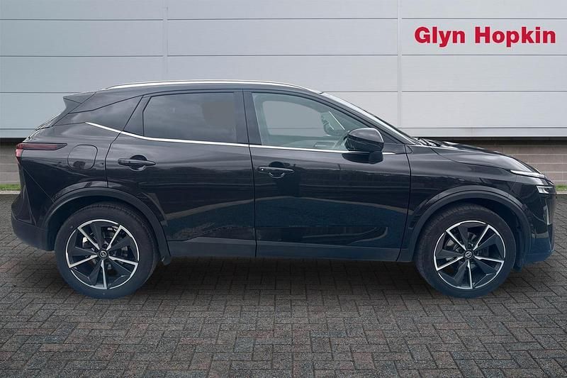 Used Nissan Qashqai Tekna 2022 Black SUV