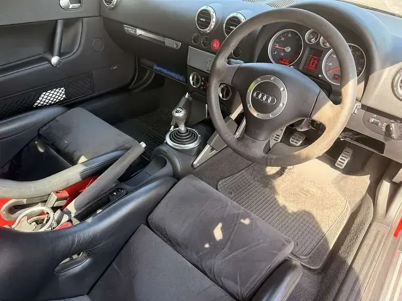 Used Audi TT Sport 237 HP (174 kW) 2005 Red Coupe
