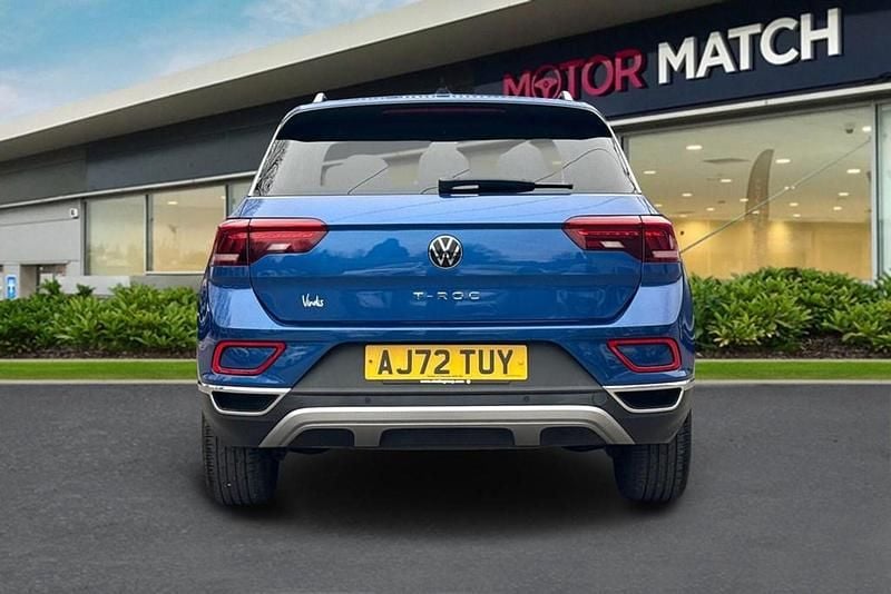 Begagnad VW T-Roc Style 150 HK (110 kW) 2023 Blå SUV