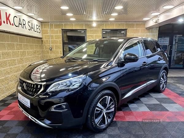 Used Peugeot 3008 Allure 120 HP (88 kW) 2017 Black Hatchback