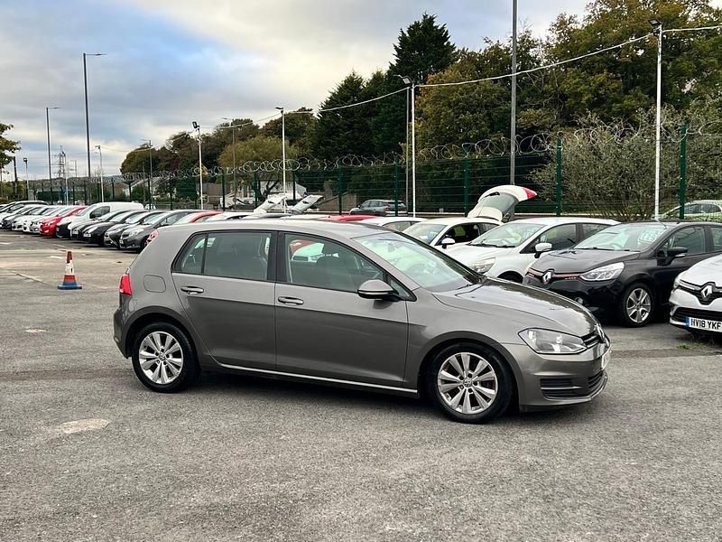 Used VW Golf VII SE 2014 Grey Hatchback