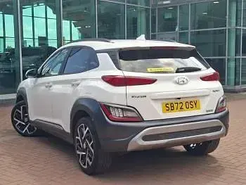 Used Hyundai Kona Premium 141 HP (103 kW) 2023 White SUV