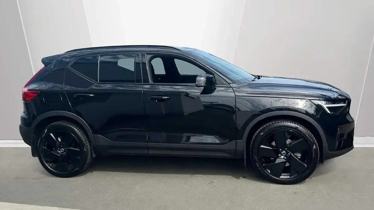 Used Volvo XC40 Plus 2025 Black SUV
