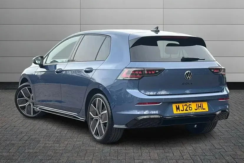 New VW Golf VIII Black Edition 150 HP (110 kW) 2026 Anemone blue Hatchback