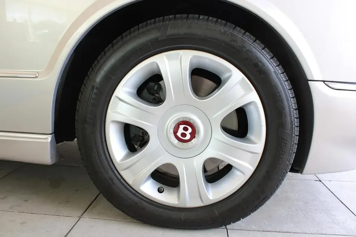 Used Bentley Arnage 2006 Silver storm Sedan