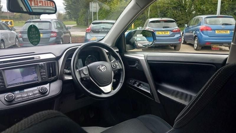 Used Toyota RAV4 Business Edition 143 HP (105 kW) 2016 Blue SUV