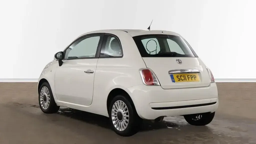 Used Fiat 500 Pop 69 HP (50 kW) 2011 White Hatchback