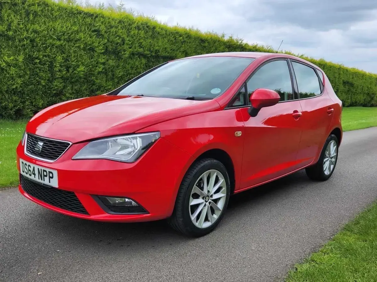 Used Seat Ibiza 85 HP (62 kW) 2014 Red Hatchback