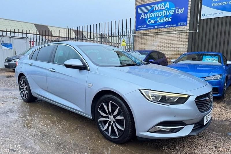 Used Vauxhall Insignia Sport 170 HP (125 kW) 2017