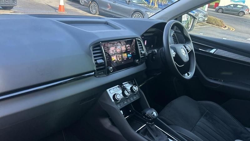 Used Skoda Karoq SE L 150 HP (110 kW) 2024 Graphite grey metallic SUV