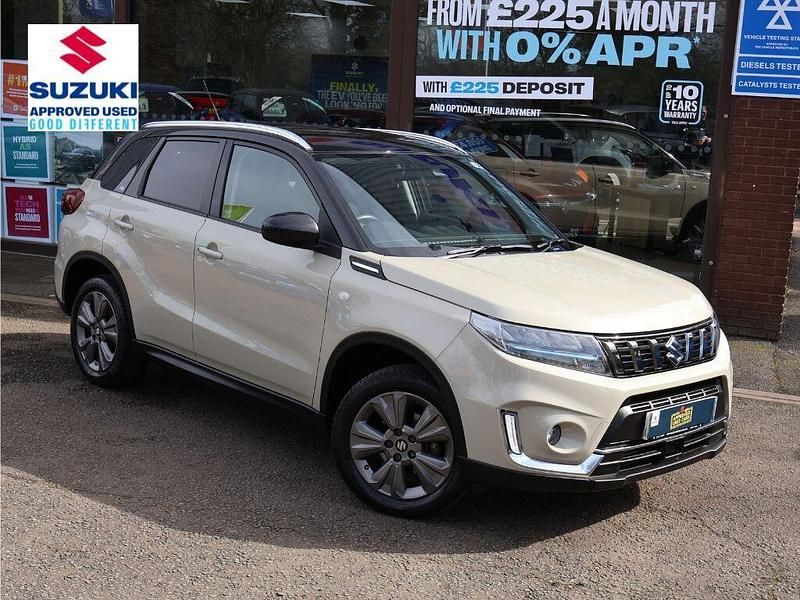 Used Suzuki Vitara SZ-T 129 HP (94 kW) 2023 Cream SUV