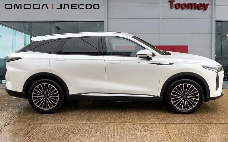 Used Omoda 9 449 HP (330 kW) 2025 SUV