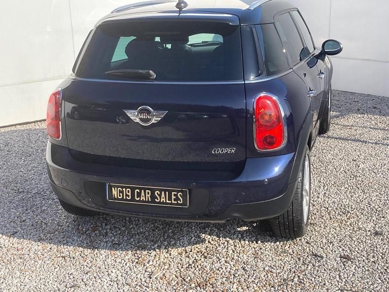 Used Mini Cooper 2011 Blue Hatchback