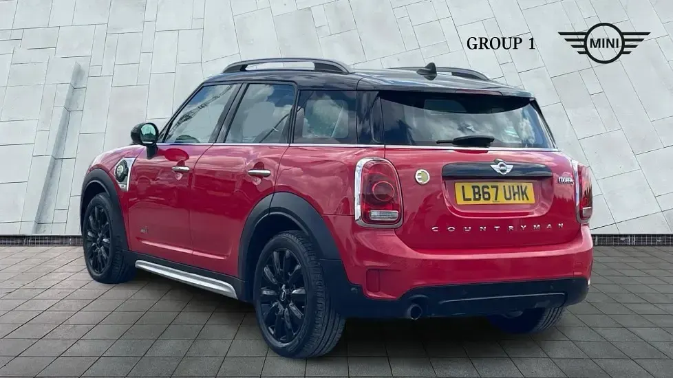 Used Mini Cooper S Countryman 224 HP (164 kW) 2018 Red SUV