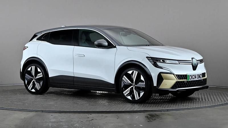 White/grey Used 2024 Renault Megane E-Tech Iconic Hatchback | £19,998 (Fair price) - Image 1/3