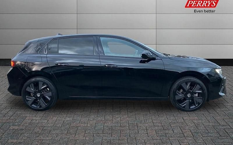 Used Vauxhall Astra 114 kW (156 HP) 2025 Hatchback