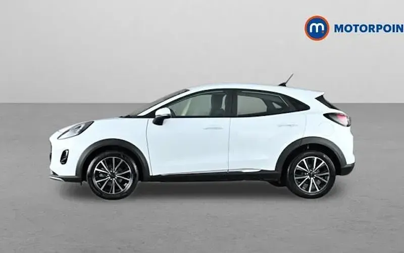 Used Ford Puma Titanium 125 HP (91 kW) 2023 White SUV