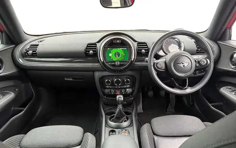 Used Mini Cooper Clubman Chili 192 HP (141 kW) 2018 Red Estate