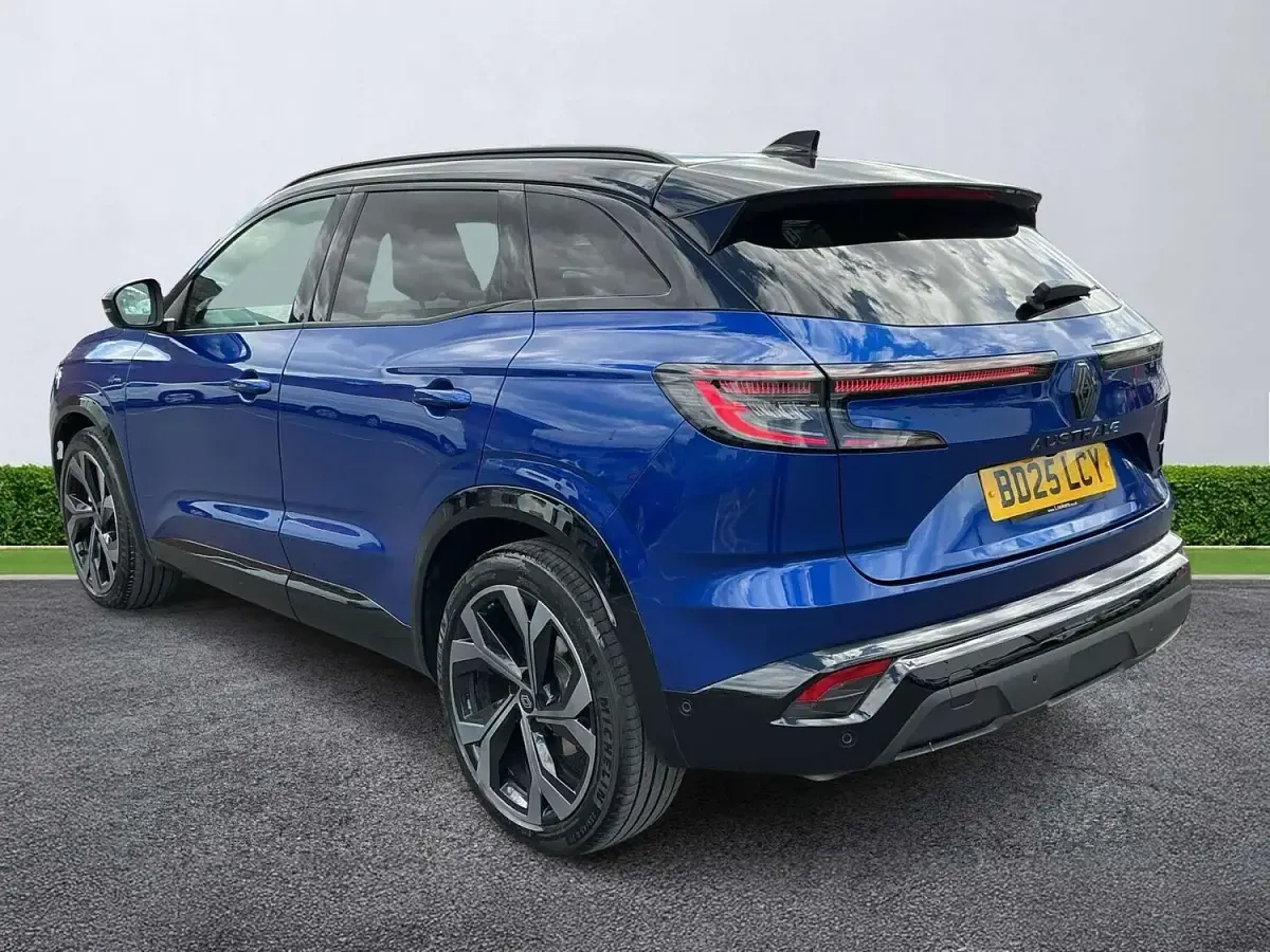 Used Renault Austral Techno Esprit Alpine 200 HP (147 kW) 2025 Blue/black SUV