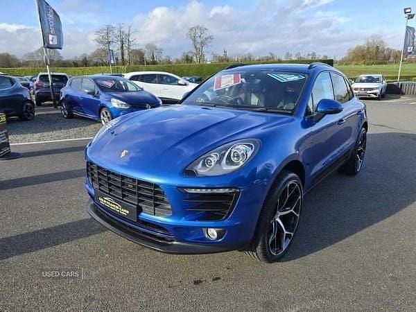 Used Porsche Macan 252 HP (185 kW) 2018 Blue SUV