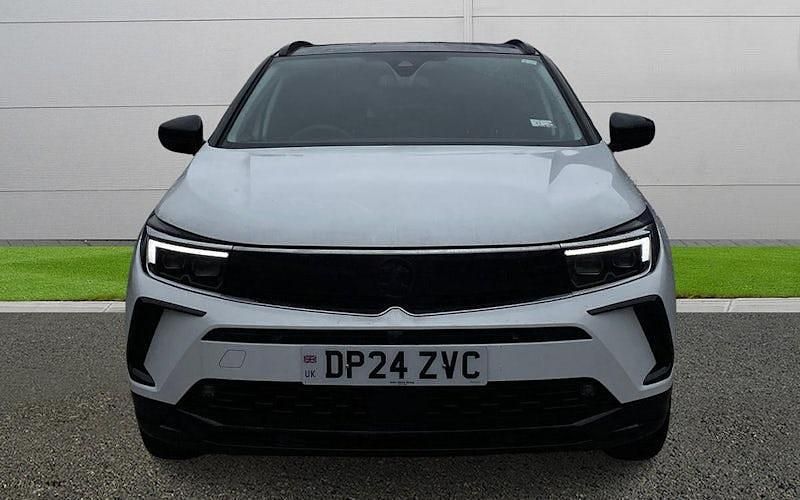 Used Vauxhall Grandland X Ultimate 131 HP (96 kW) 2024 White SUV