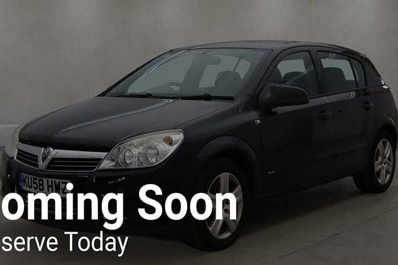 Black Used 2008 Vauxhall Astra Club Hatchback | £950 (Fair price) - Image 1/1