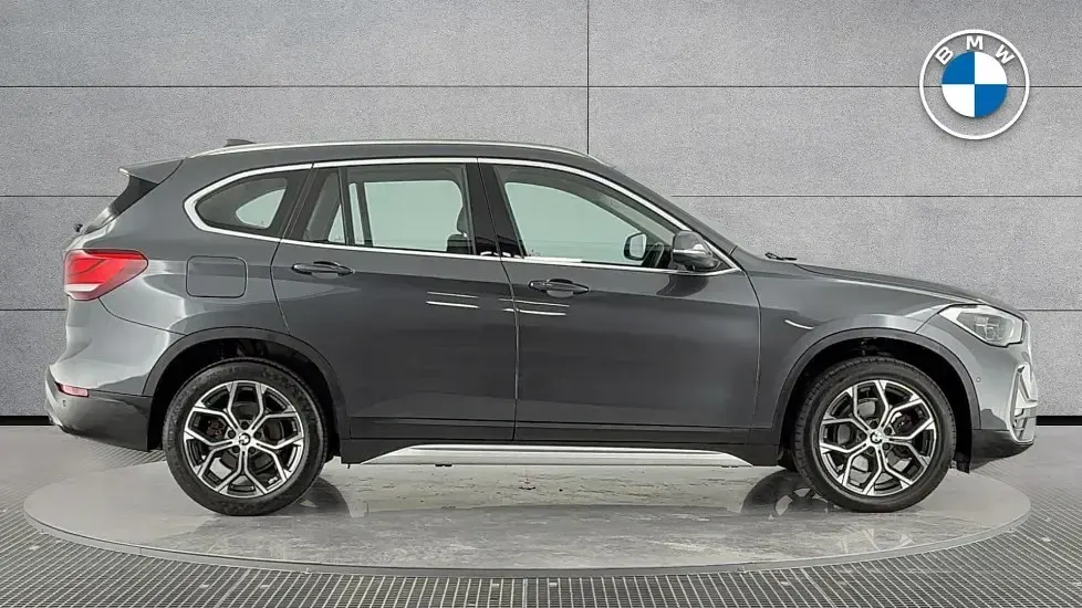 Używany BMW X1 xLine 148 KM (108 kW) 2022 Szary SUV
