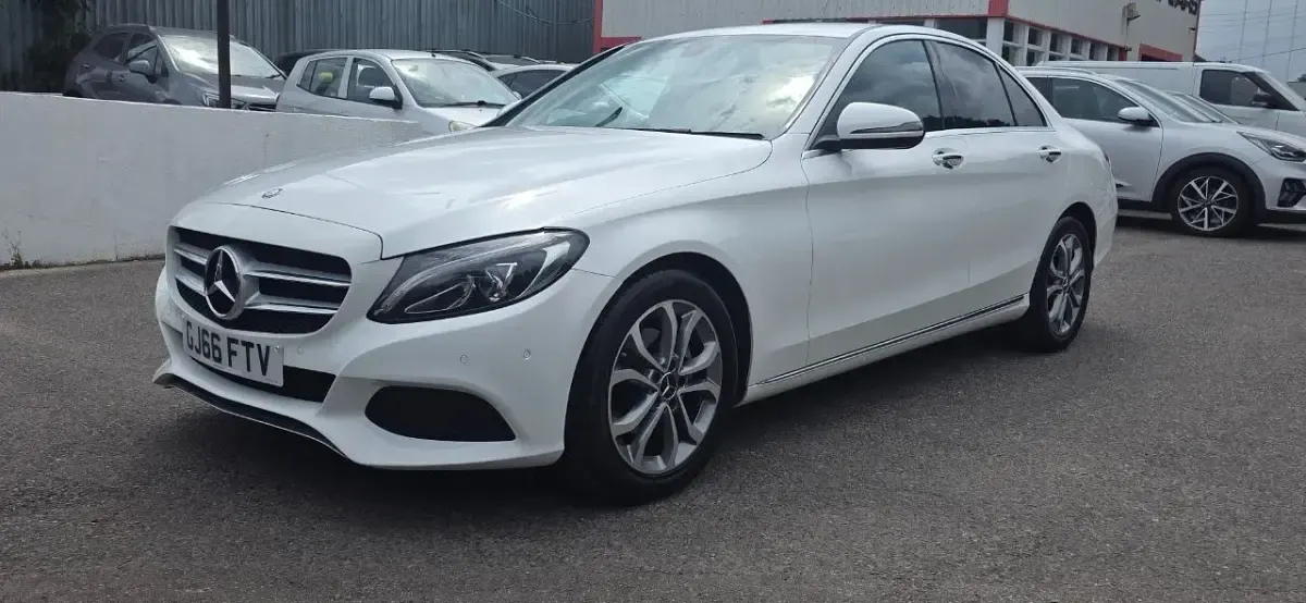 Used Mercedes C200 2016 White Sedan