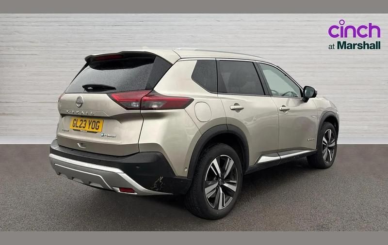 Used Nissan X-Trail Tekna 155 HP (114 kW) 2023 Silver SUV