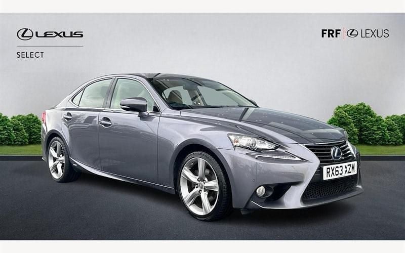 Used 2016 Lexus IS300h Sedan | £13,090 (Good price) - Image 1/4