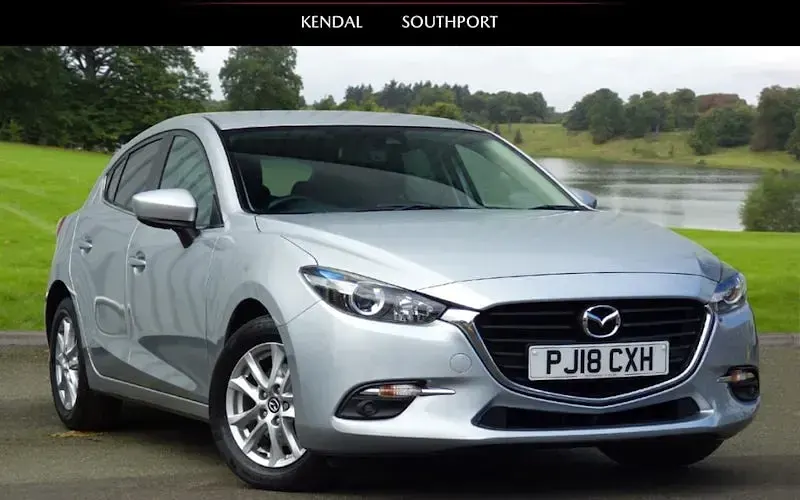 Usado Mazda 3 105 HP (77 kW) 2018 Citadino