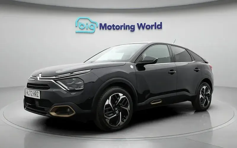 Second-hand Citroën C4 PureTech 131 CP (96 kW) 2022 Negru Hatchback