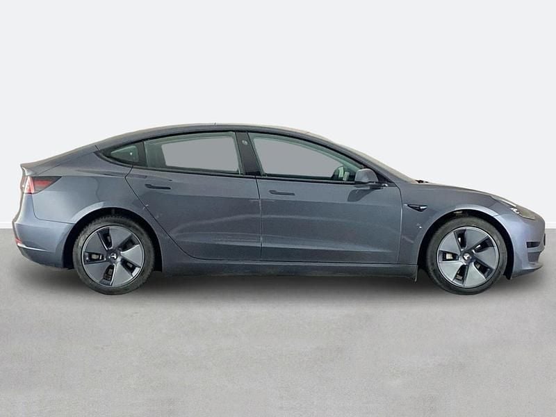 Usado Tesla Model 3 Standard Range 366 kW (498 CV) 2022 Gris Berlina